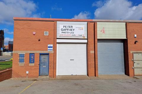 Industrial unit to rent, Unit 2 Summerhill Trading Estate, Goodman Street, Westside, B1 2SS