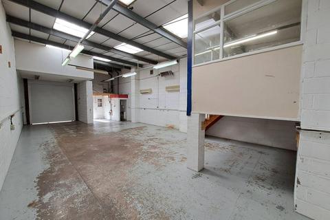 Industrial unit to rent, Unit 2 Summerhill Trading Estate, Goodman Street, Westside, B1 2SS