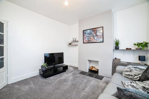 2 bedroom end of terrace house for sale, Wallis Street, Nottingham NG6