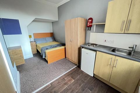 Studio to rent, Studio 13, Coventry CV1