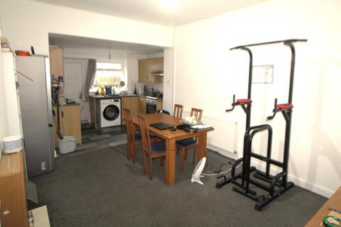 203 Briercliffe Road, Burnley, BB10 1UR