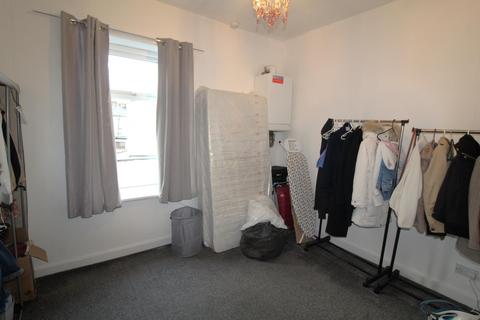 203 Briercliffe Road, Burnley, BB10 1UR