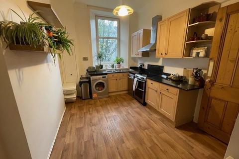 2 bedroom flat to rent, Garthland Drive, Dennistoun, Glasgow, G31