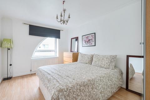 3 bedroom apartment to rent, Greville Road London NW6