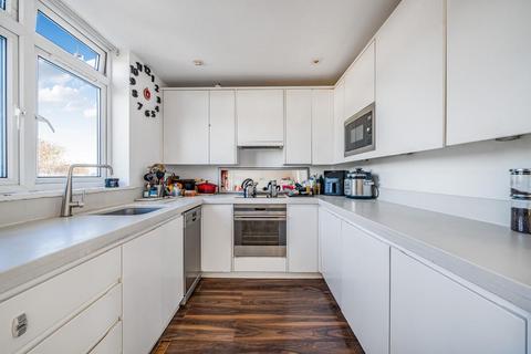 2 bedroom penthouse for sale, Bolton Road, Chiswick