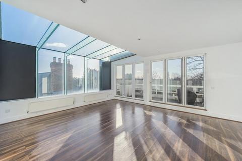 2 bedroom penthouse for sale, Bolton Road, Chiswick