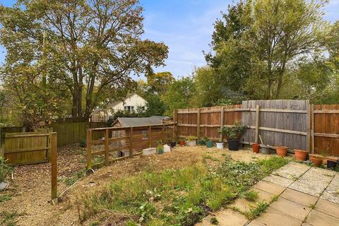 73 Awebridge Way, Gloucester, GL4 4FP