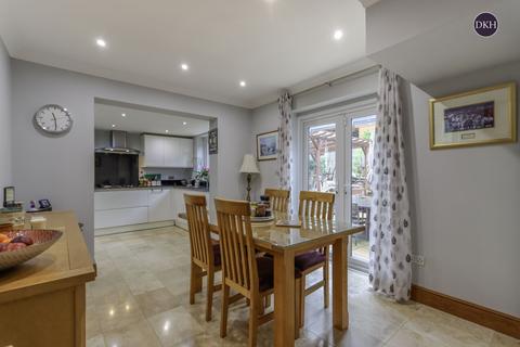 4 bedroom detached house for sale, Valley Road, Hertfordshire WD3