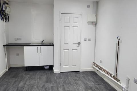 Property to rent, High Street, Strood, Rochester