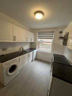 2 bedroom flat to rent, London, N9