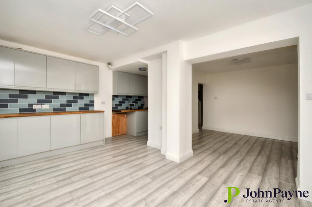 Living Room/Kitchen