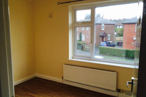 3 bedroom terraced house to rent, Monmouth Road, Blackburn