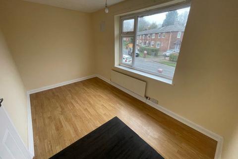 3 bedroom terraced house to rent, Monmouth Road, Blackburn