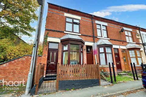 3 bedroom terraced house for sale, Canal Street, Leicester