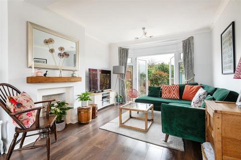 273 Aragon Road, Morden, SM4 4QP