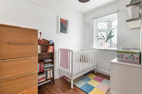 273 Aragon Road, Morden, SM4 4QP