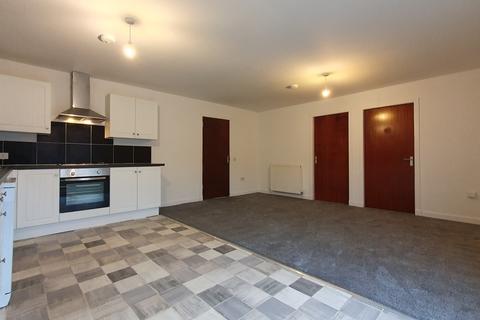 3 bedroom apartment to rent, Auchmuirbridge, Leslie KY6