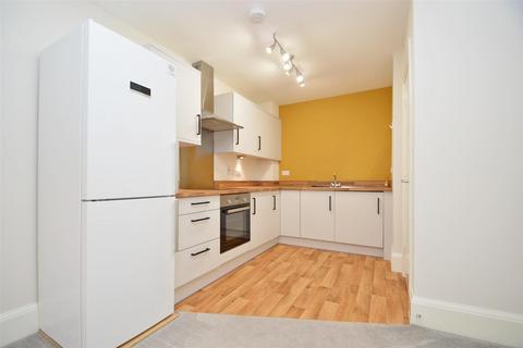 1 bedroom flat for sale, Leighton Park, Bicton Heath, Shrewsbury