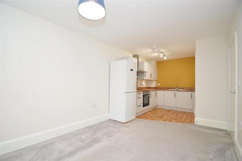 1 bedroom flat for sale, Leighton Park, Bicton Heath, Shrewsbury