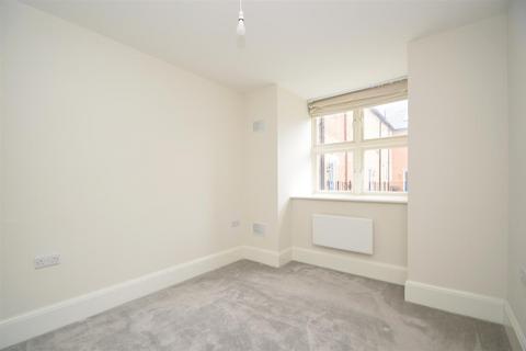 1 bedroom flat for sale, Leighton Park, Bicton Heath, Shrewsbury