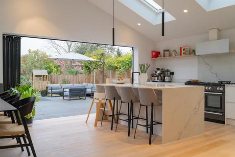 252 Brantingham Road, Chorlton Cum Hardy, Manchester, M21 0QZ