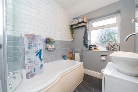 252 Brantingham Road, Chorlton Cum Hardy, Manchester, M21 0QZ