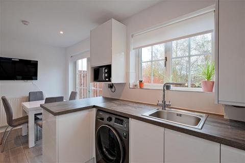 2 bedroom semi-detached house for sale, Newmilns Gardens, Blantyre