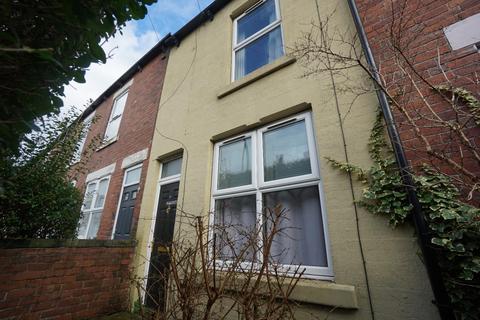 3 bedroom terraced house to rent, Pickmere Road, Sheffield