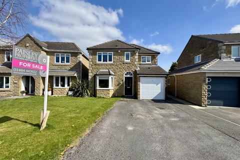 4 bedroom detached house for sale, Helted Way, Almondbury, Huddersfield, HD5 8XZ