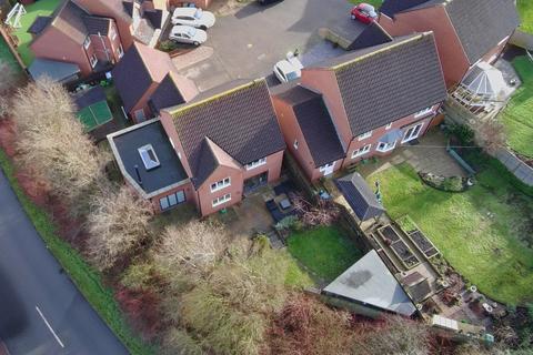 4 bedroom detached house for sale, Foxglove Close, Buckingham