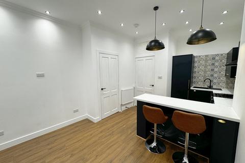 1 bedroom flat for sale, Holmhead Place, Glasgow G44