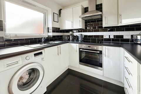 2 bedroom flat for sale, Fetherston Road, James Court Fetherston Road, SS17