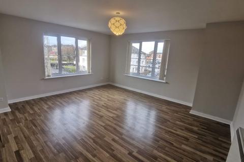 2 bedroom flat to rent, Tullis Gardens, Bridgeton, Glasgow, G40