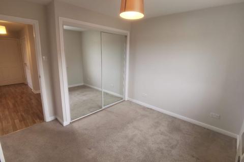 2 bedroom flat to rent, Tullis Gardens, Bridgeton, Glasgow, G40