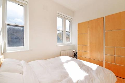 1 bedroom flat to rent, Hackney Road, Bethnal Green, London, E2