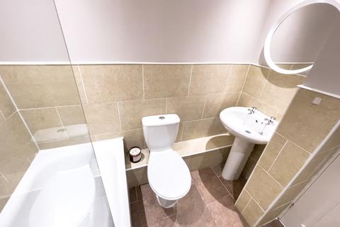 5 bedroom terraced house to rent, Cotswold Street, L7 2PY,