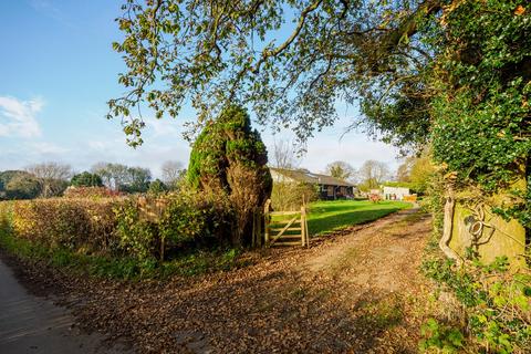 4 bedroom detached bungalow for sale, Pay Street, Hawkinge, Folkestone, CT18