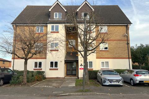 1 bedroom flat to rent, Wells Court, Longfield Drive, CR4