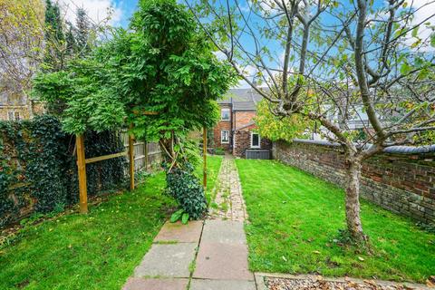 3 bedroom end of terrace house for sale, Church Street, Leighton Buzzard