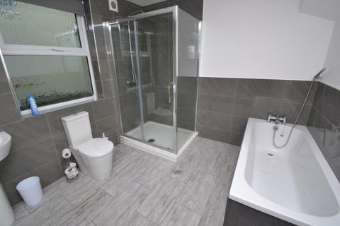 4 bedroom semi-detached house to rent, Mettham Street, Nottingham NG7