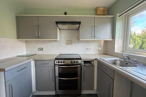 2 bedroom terraced house for sale, Millbrook Gardens, Dewsbury