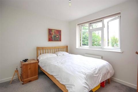 1 bedroom flat to rent, Cedar Court, St. Albans