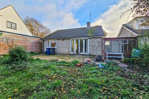 2 bedroom detached bungalow for sale, Comberton, Cambridge CB23