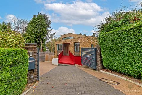 5 bedroom house for sale, Links Drive, Radlett