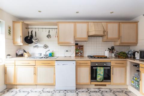 54 Harrington Walk, Lichfield, WS13 7UY