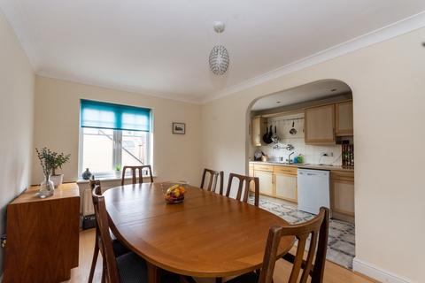 54 Harrington Walk, Lichfield, WS13 7UY