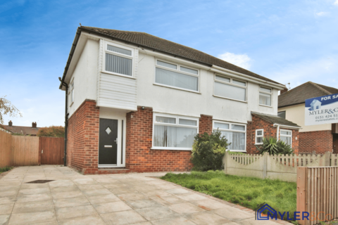 3 bedroom semi-detached house to rent, Cawfield Avenue, Widnes, WA8