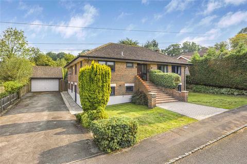 6 bedroom detached house for sale, Goddard Drive, Midgham, Reading, Berkshire, RG7