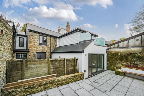 undefined, Ebrington Street, Kingsbridge, TQ7 1DE