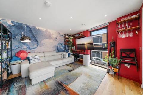 2 bedroom flat for sale, London SE10